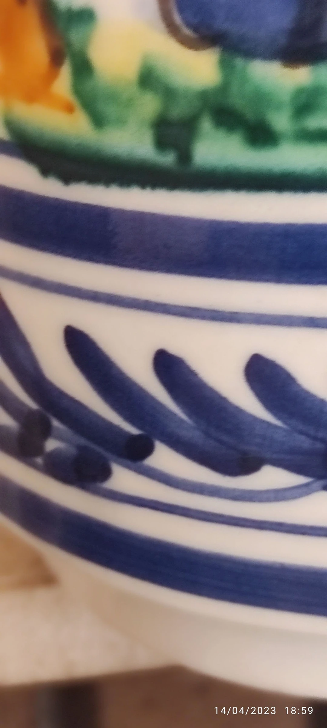 Sevillian ceramic flower vase hunting – photo 9